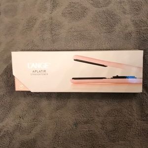 L’ange Aplatir blush colored hair straightener NEW